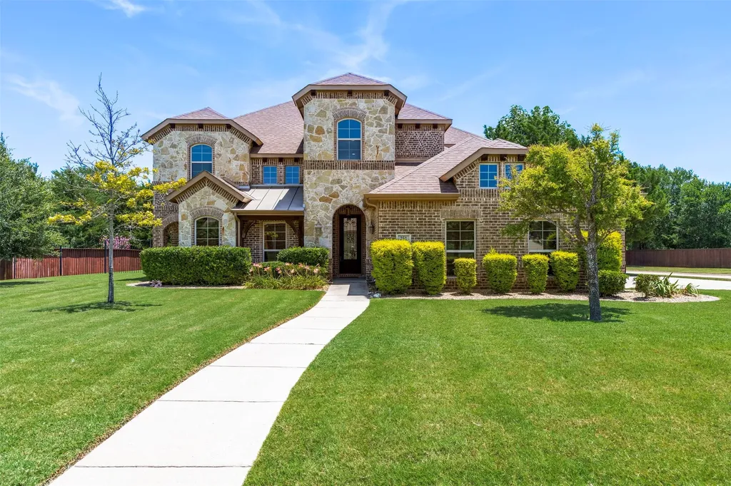 251 Williamsburg Lane Ovilla TX 75154