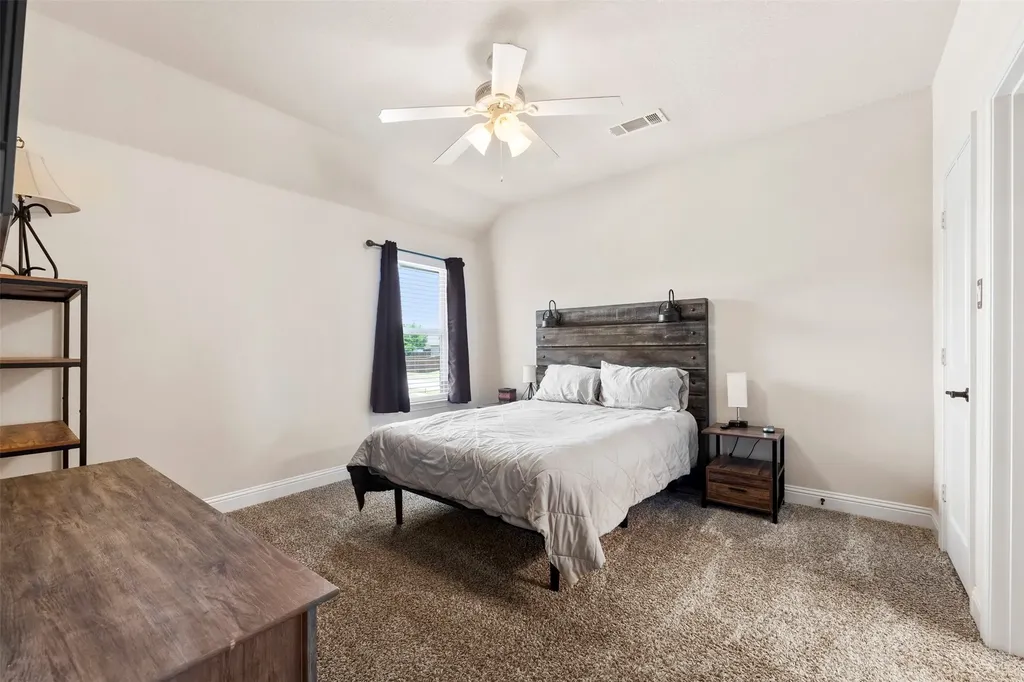 251 Williamsburg Lane Ovilla TX 75154