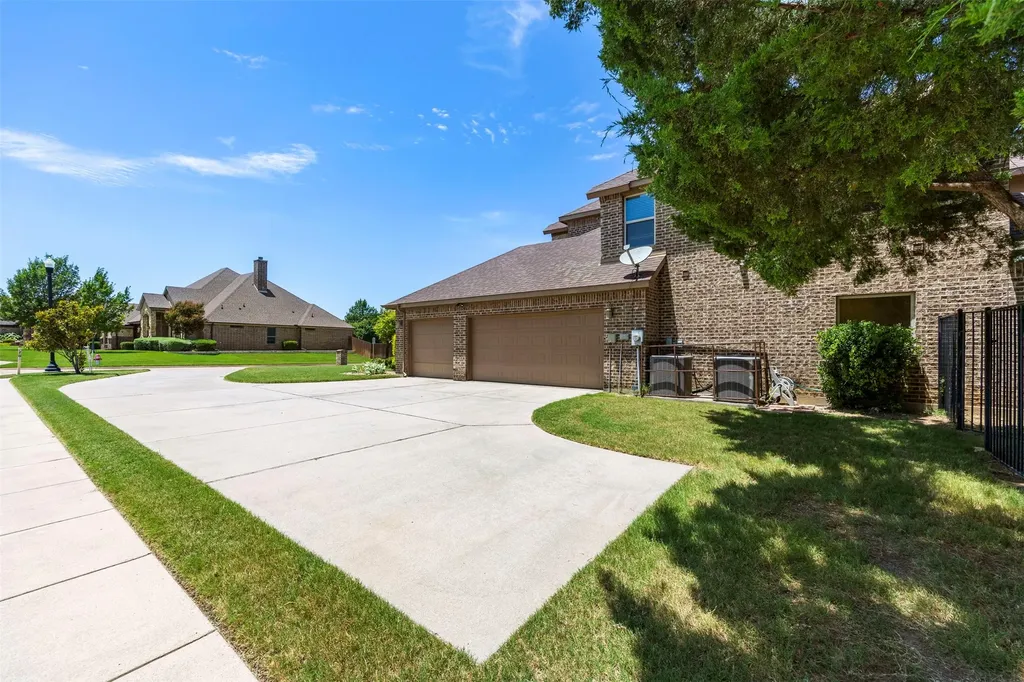 251 Williamsburg Lane Ovilla TX 75154
