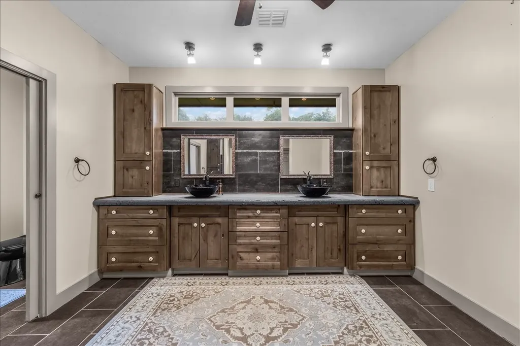 3699 Hott Lane Weatherford TX 76088