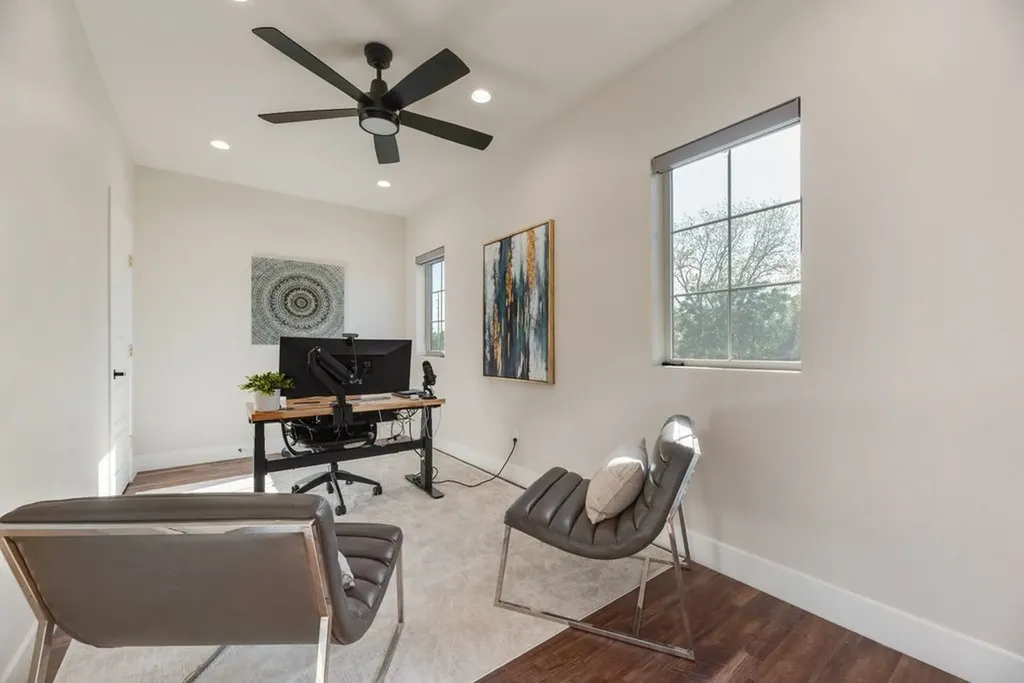 1802 Pueblo Street Dallas TX 75212