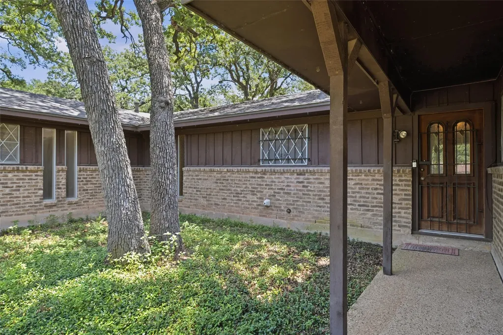 4401 Idylwood Waco TX 76705