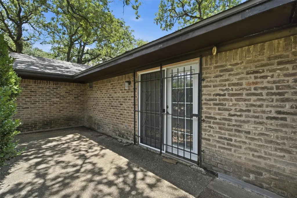 4401 Idylwood Waco TX 76705
