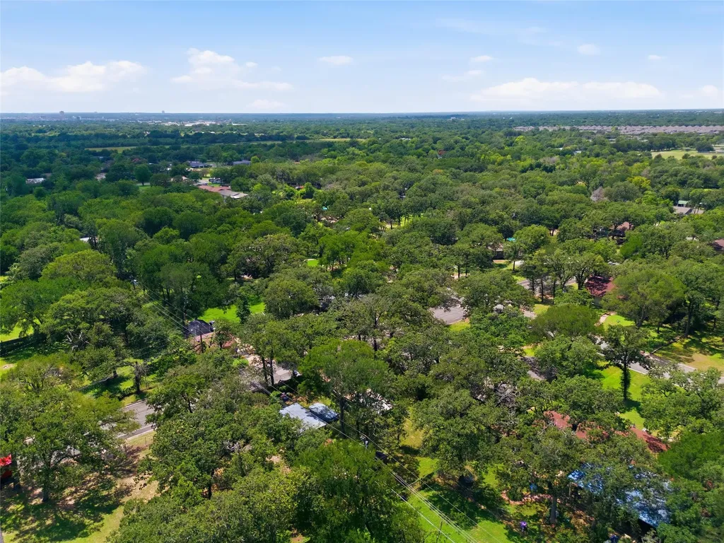 4401 Idylwood Waco TX 76705