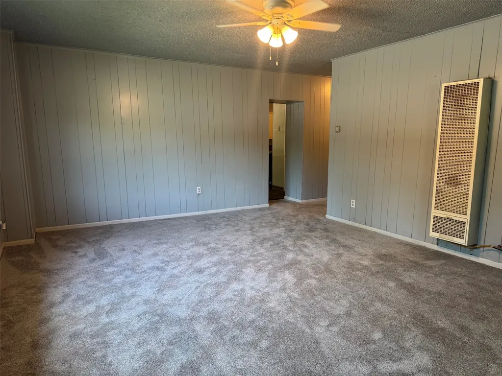 901 W Coffin Street Denison TX 75020