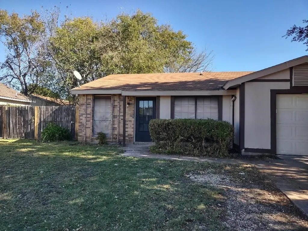 406 Vincent Street Cedar Hill TX 75104