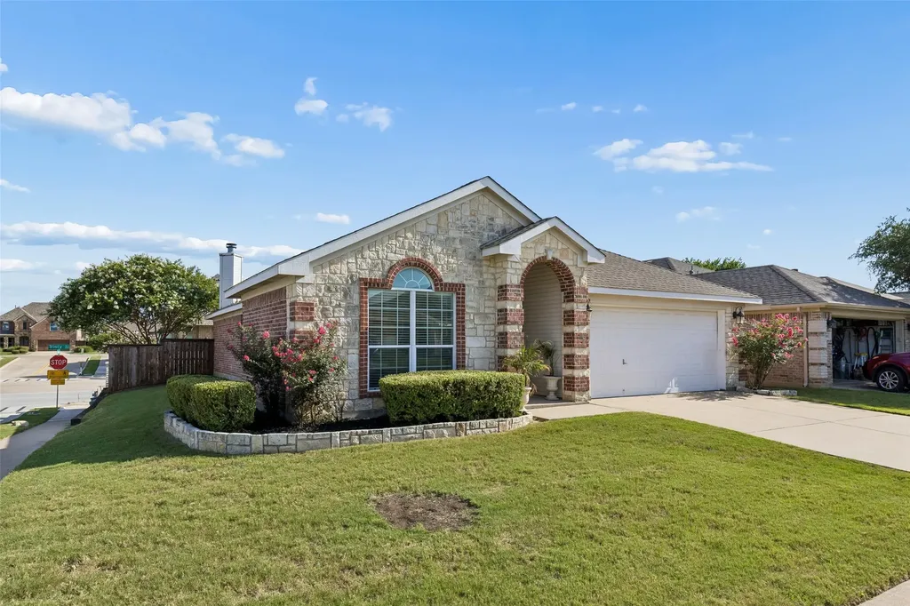 8364 Bowspirit Lane Fort Worth TX 76053