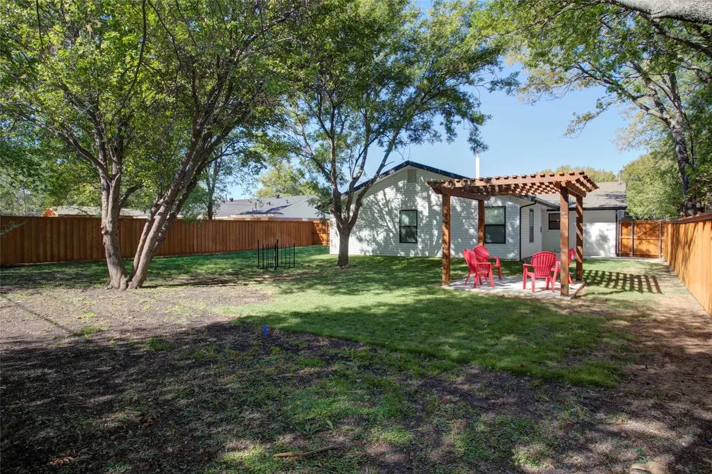 5709 Walraven Circle Fort Worth TX 76133