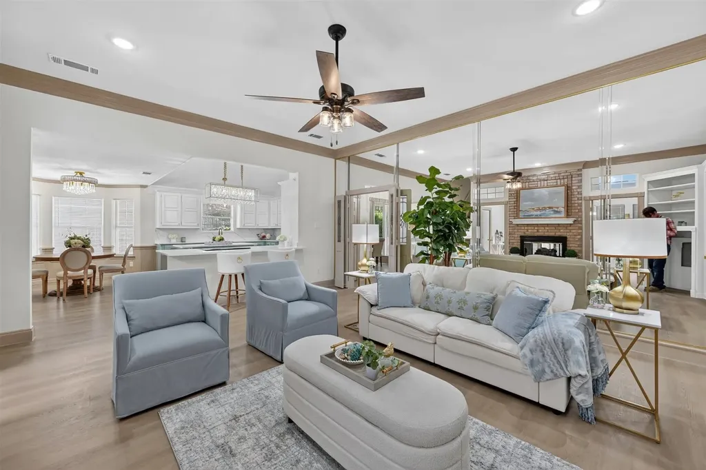 5426 Emerald Park Boulevard Arlington TX 76017