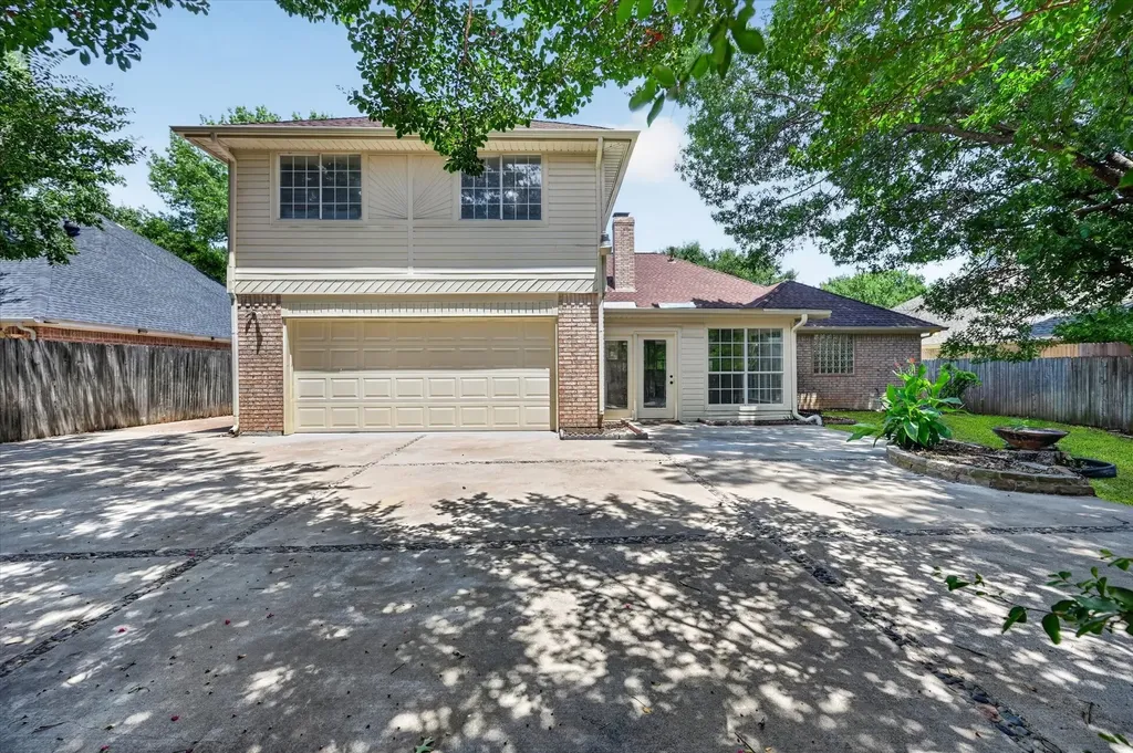 5426 Emerald Park Boulevard Arlington TX 76017