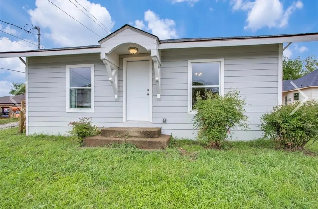 918 S Crockett Avenue Denison TX 75021