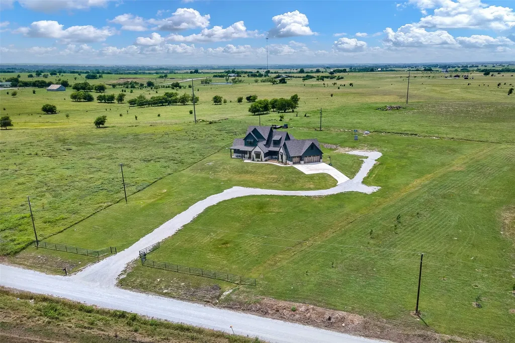 249 County Road 359 Muenster TX 76252