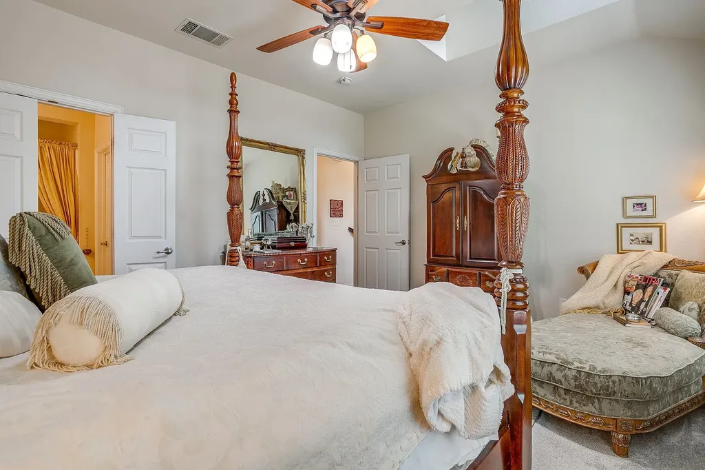 8005 Caladium Drive North Richland Hills TX 76180