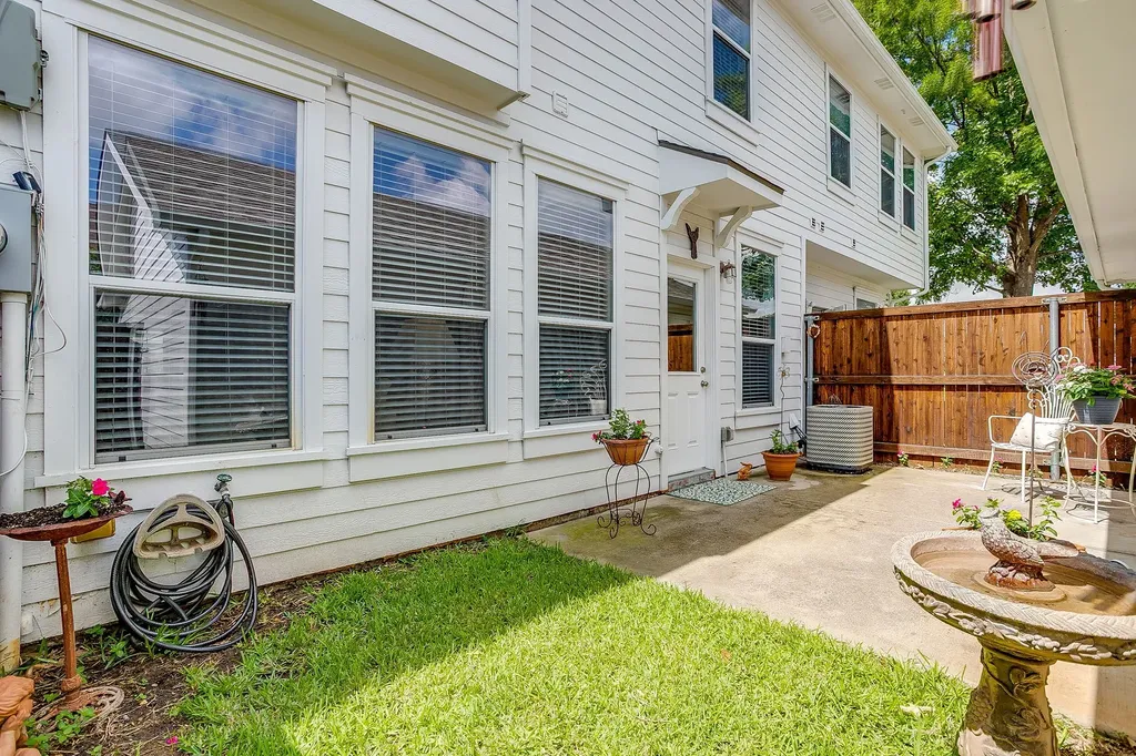 8005 Caladium Drive North Richland Hills TX 76180