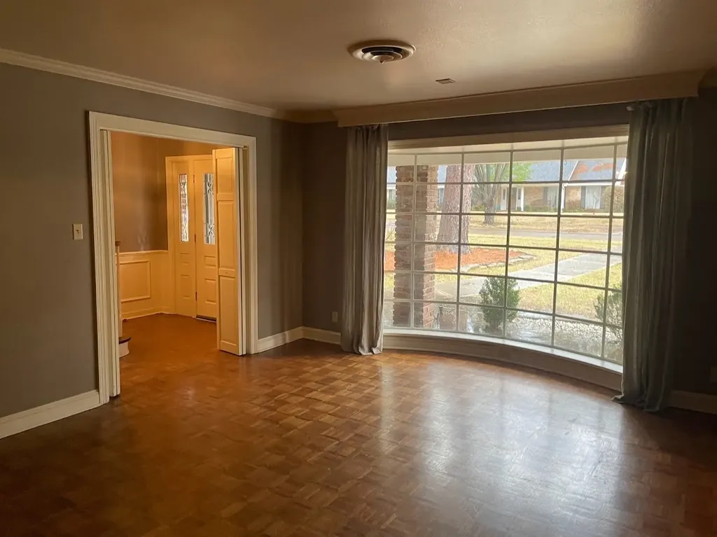 8316 Suffolk Drive Shreveport LA 71106