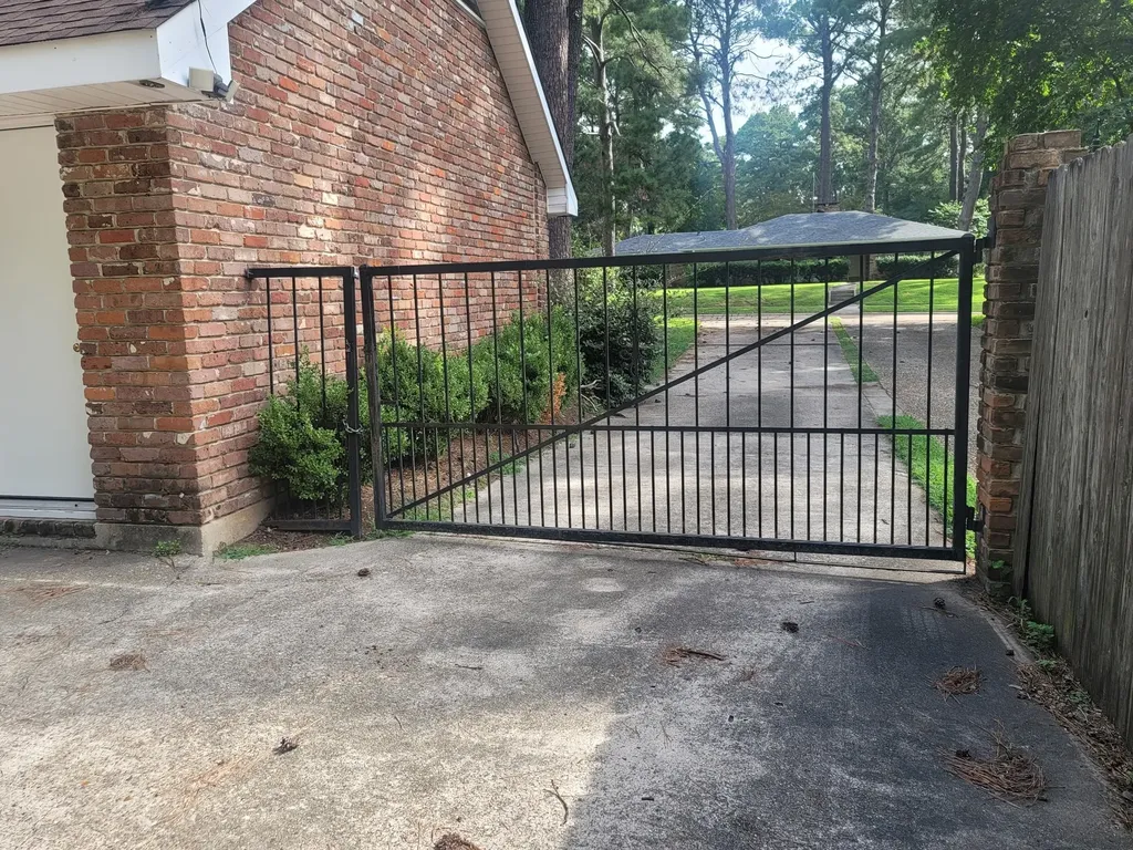 8316 Suffolk Drive Shreveport LA 71106