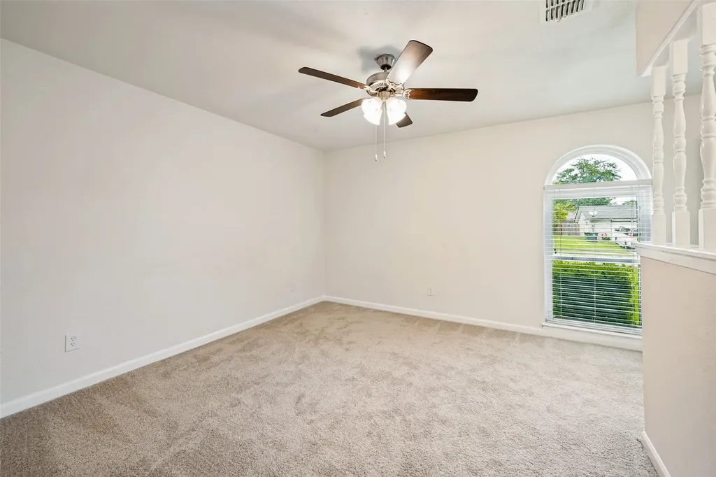 708 Glen Rock Place Arlington TX 76014