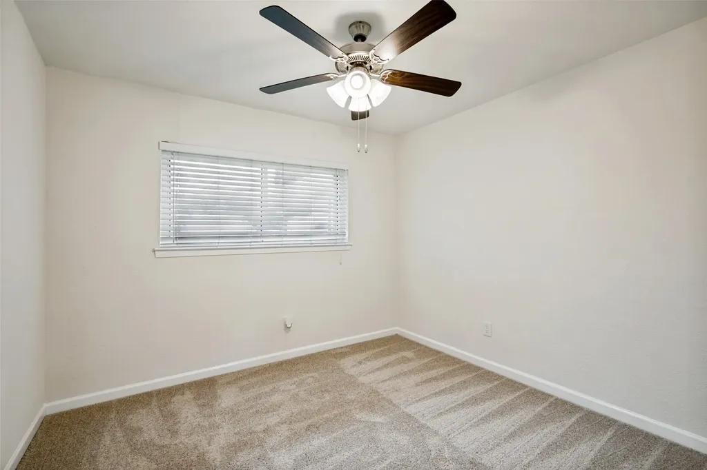 708 Glen Rock Place Arlington TX 76014