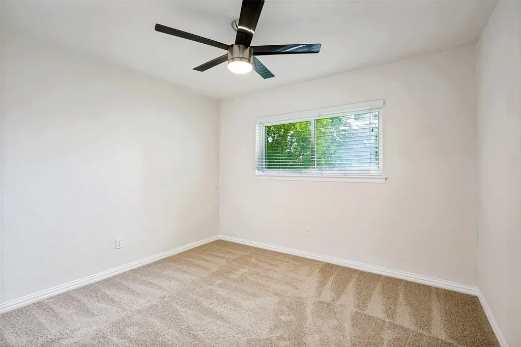 708 Glen Rock Place Arlington TX 76014