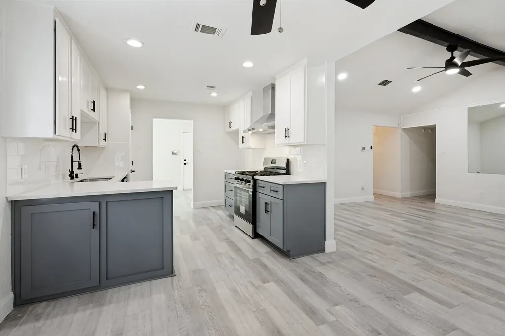 708 Glen Rock Place Arlington TX 76014