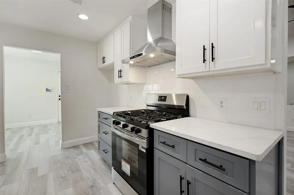708 Glen Rock Place Arlington TX 76014