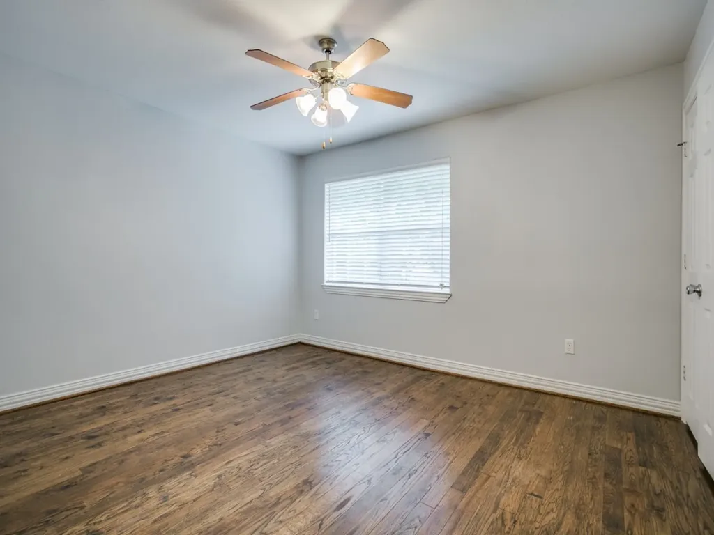 4734A Bradford Drive Dallas TX 75219