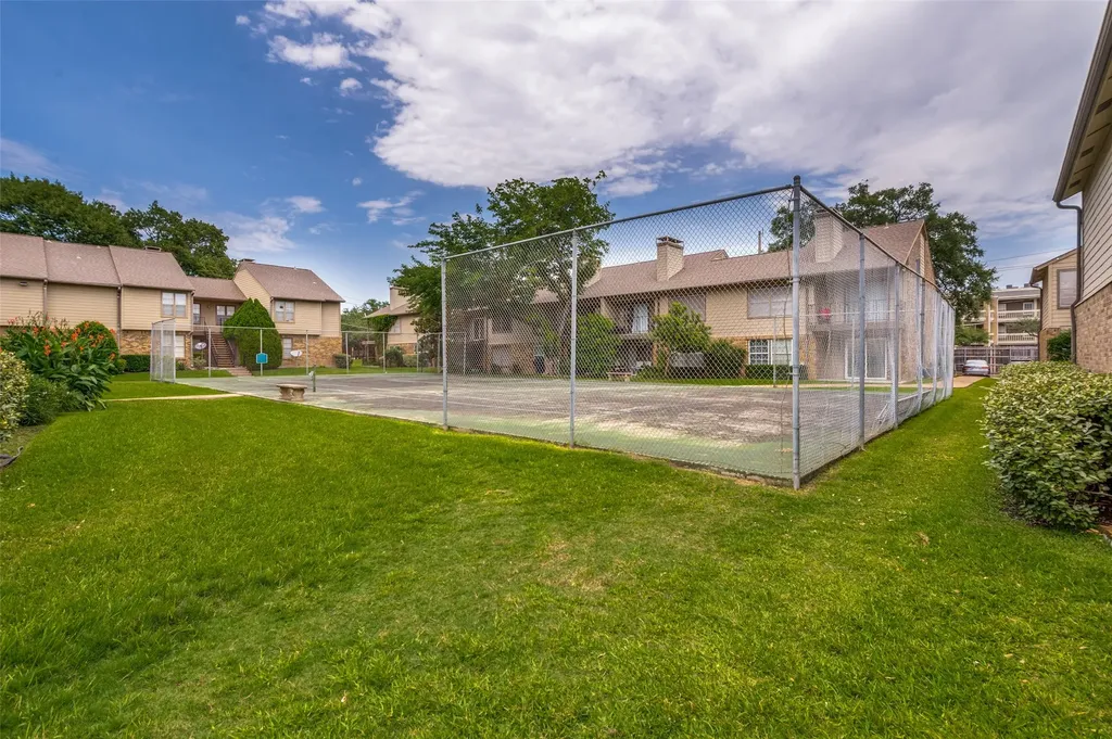 5300 Keller Springs Road Dallas TX 75248