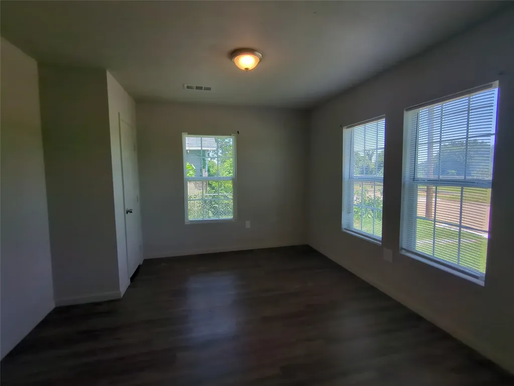 2503 Scott Street Dallas TX 75215