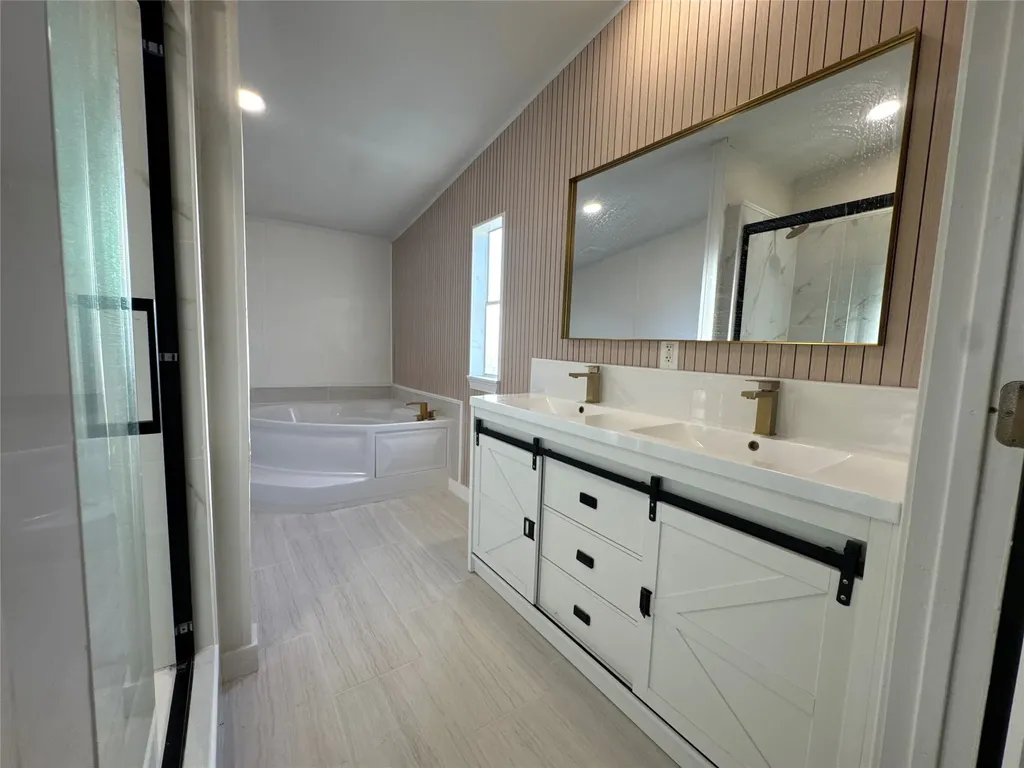 1208 Casa Lane Venus TX 76084