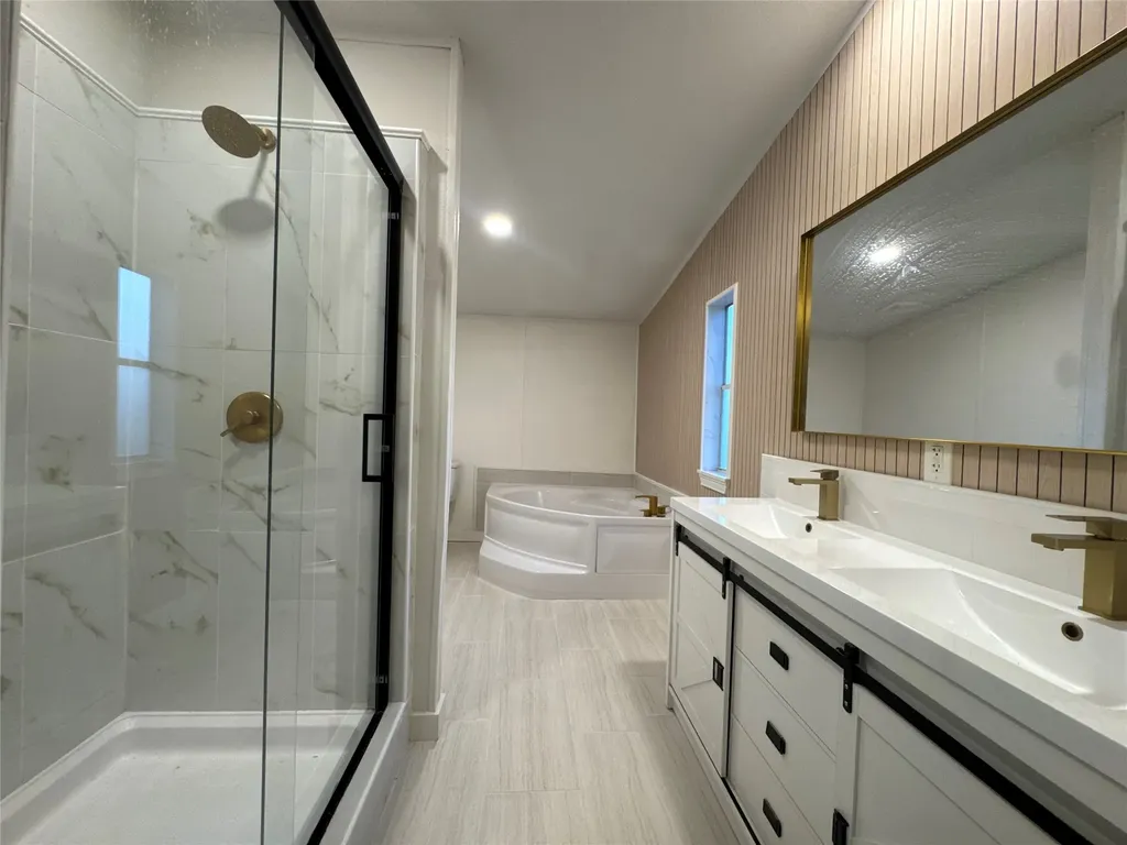 1208 Casa Lane Venus TX 76084