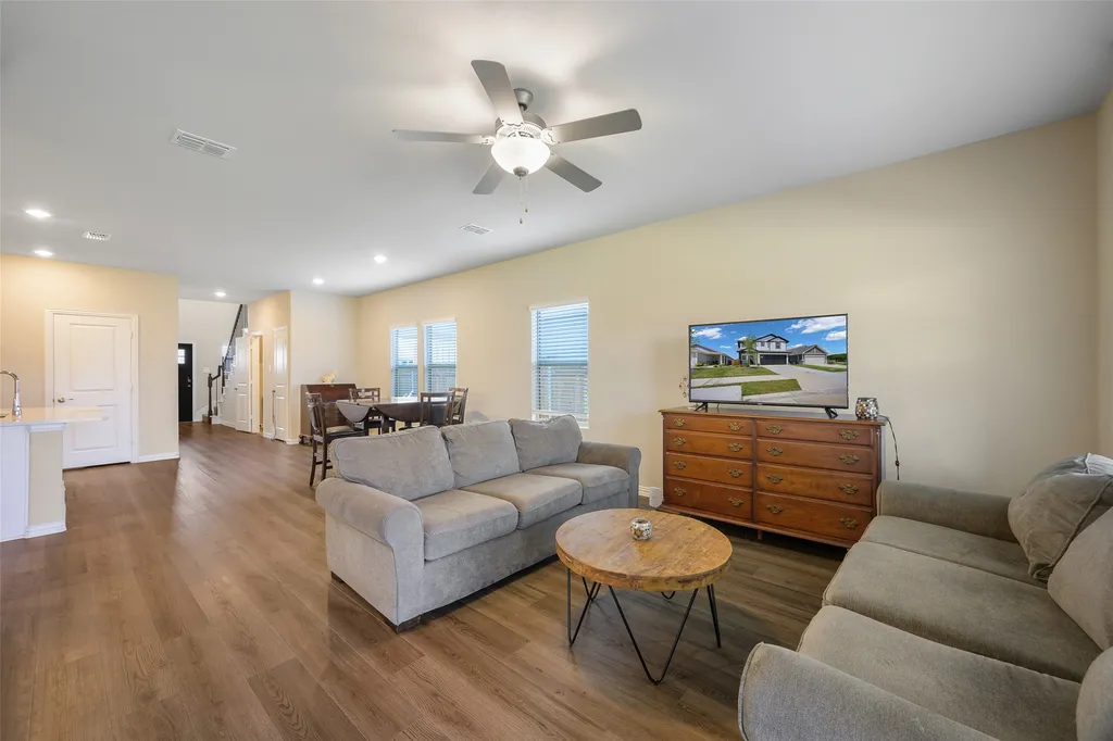 1037 Lakehaven Trail Lavon TX 75166