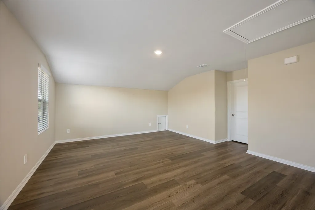 1037 Lakehaven Trail Lavon TX 75166