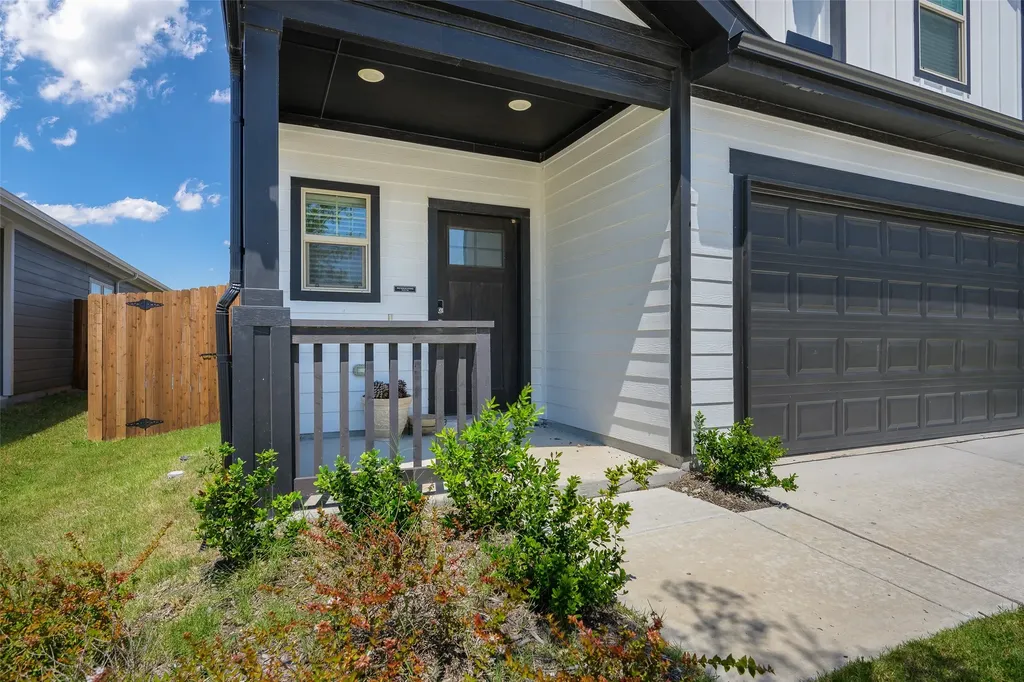 1037 Lakehaven Trail Lavon TX 75166