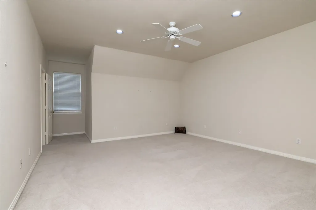 1917 Woodland Hills Lane Weatherford TX 76087