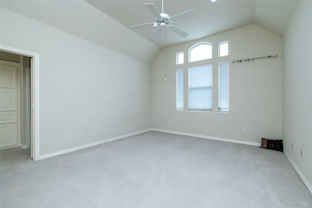 1917 Woodland Hills Lane Weatherford TX 76087