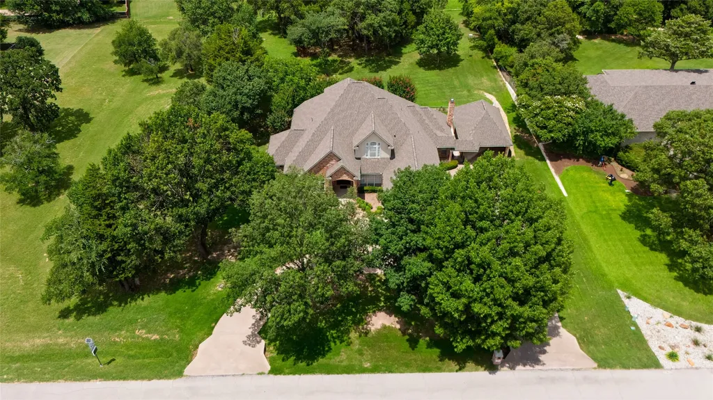1917 Woodland Hills Lane Weatherford TX 76087