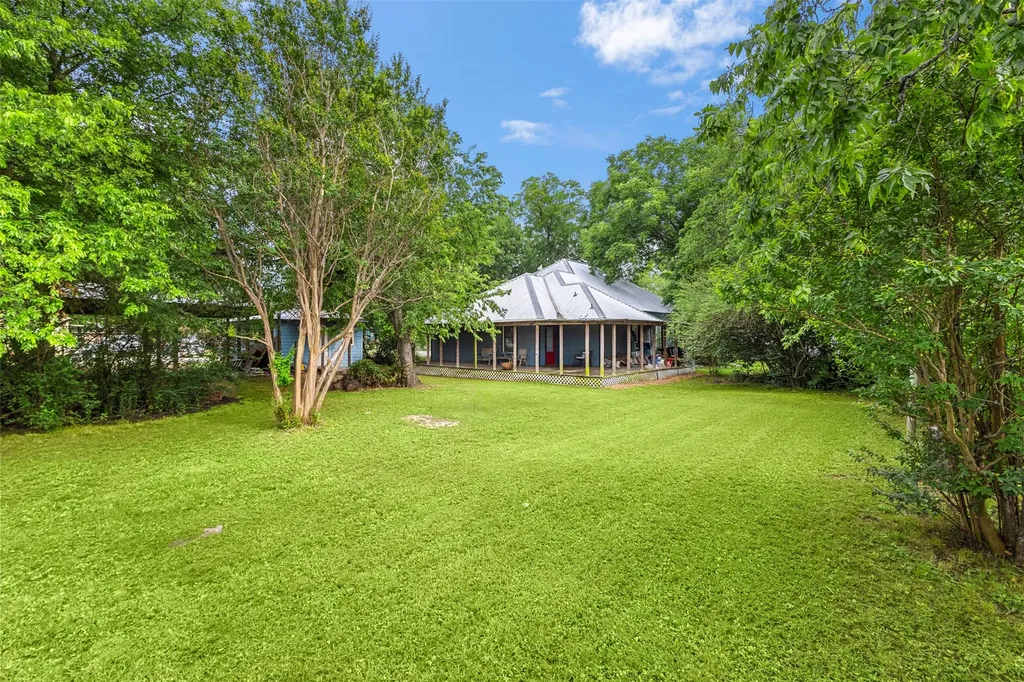 601 W 5th Street Maypearl TX 76064