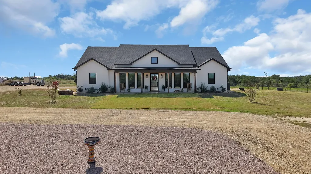 9855 S Us Highway 377 Dublin TX 76446