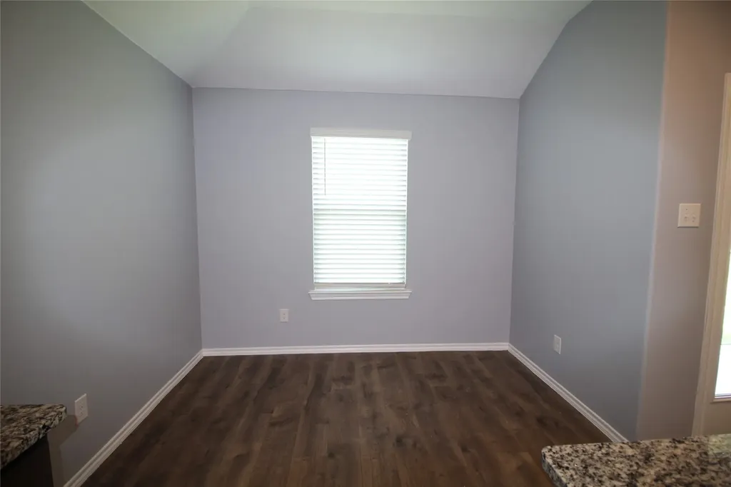 825 Alton Drive Aubrey TX 76227