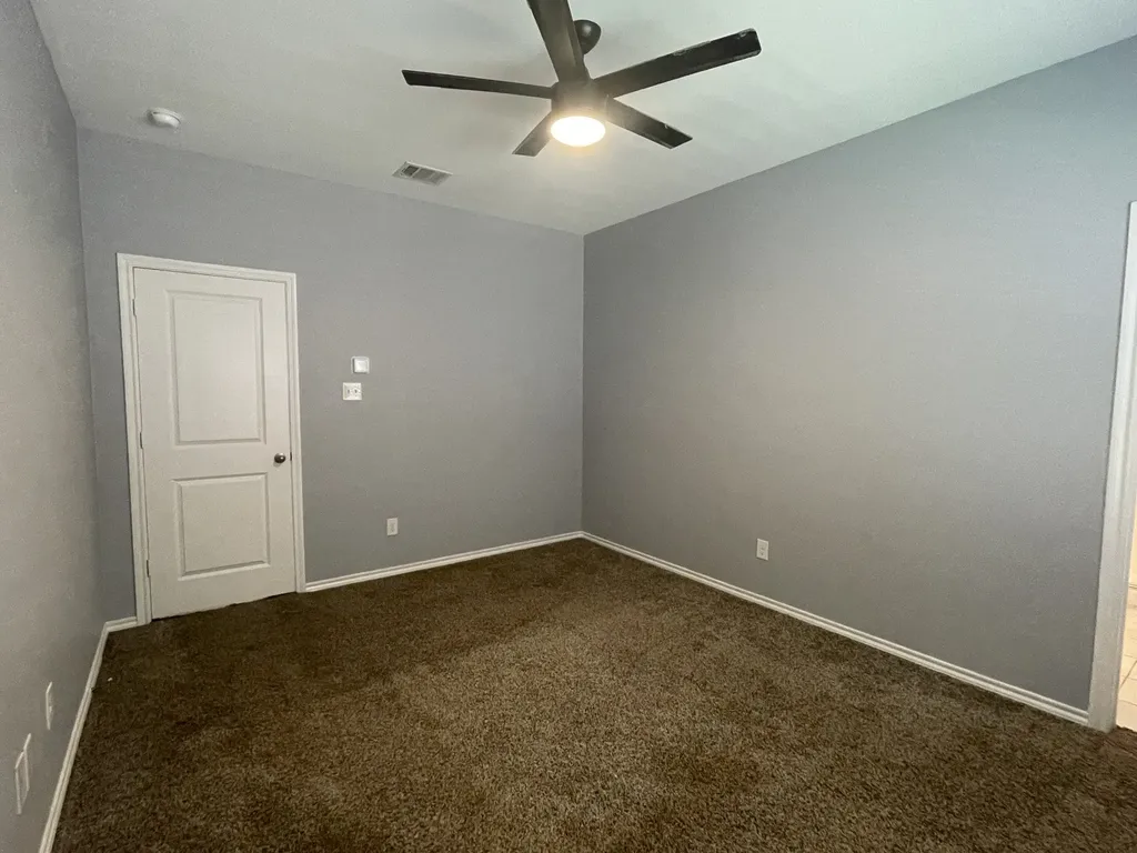 825 Alton Drive Aubrey TX 76227