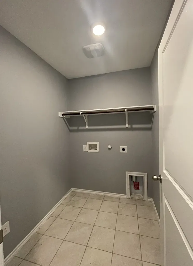 825 Alton Drive Aubrey TX 76227