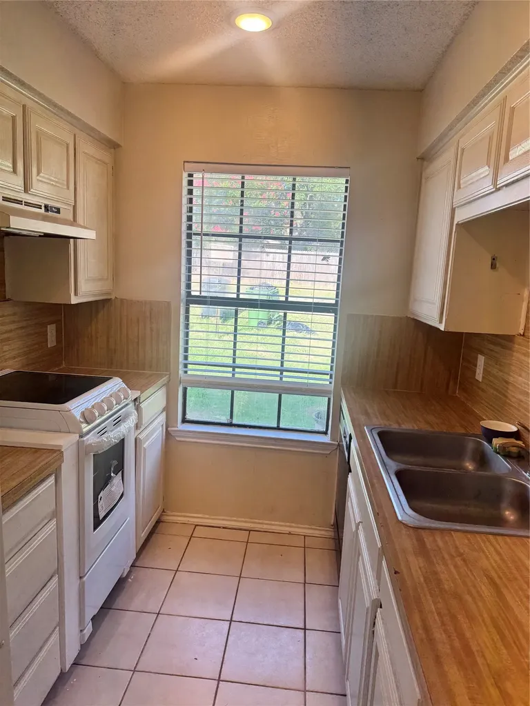 5617 Mansfield Road Arlington TX 76017