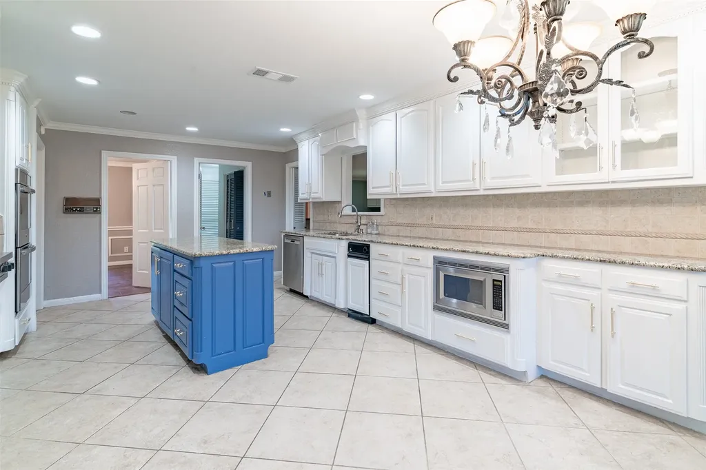 3400 Dever Drive Waco TX 76708