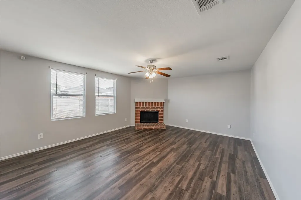3015 Goldenrod Drive Lancaster TX 75134