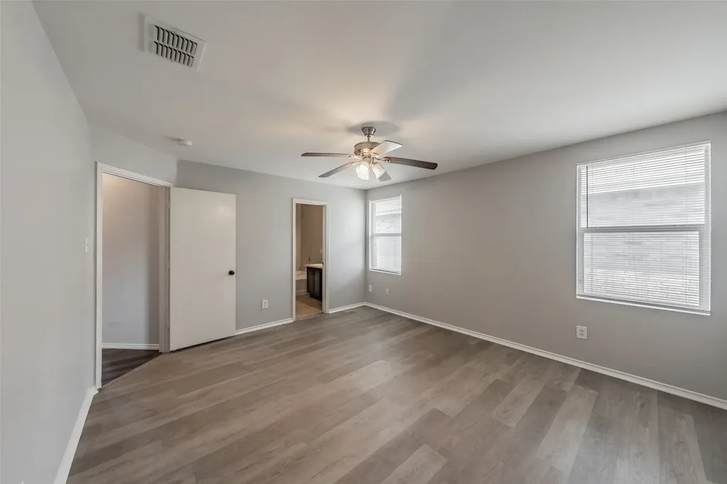 3015 Goldenrod Drive Lancaster TX 75134