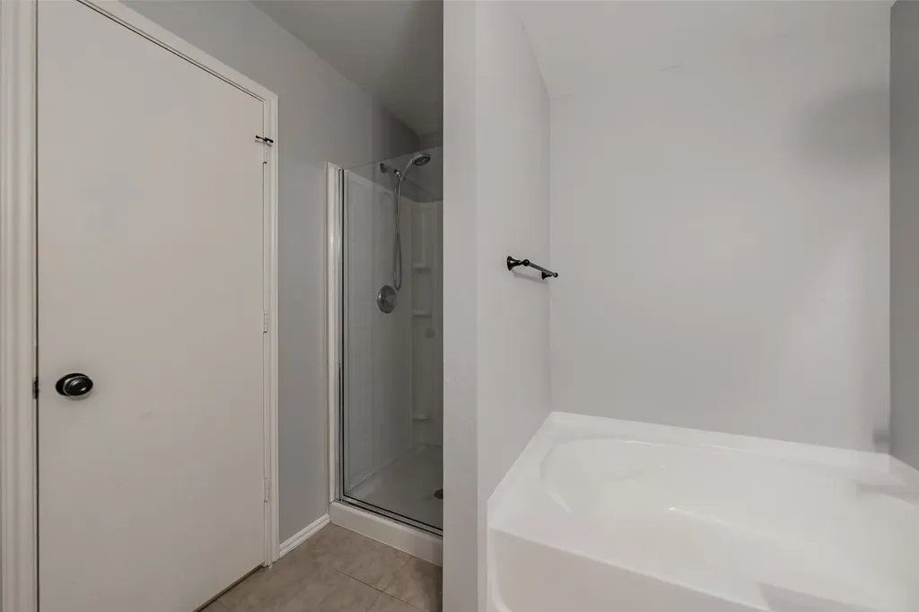 3015 Goldenrod Drive Lancaster TX 75134
