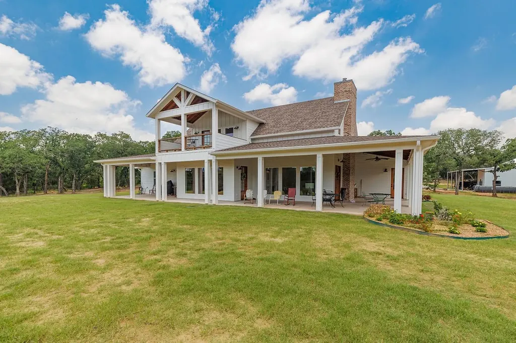 2094 Jim Harry Loop Sunset TX 76270