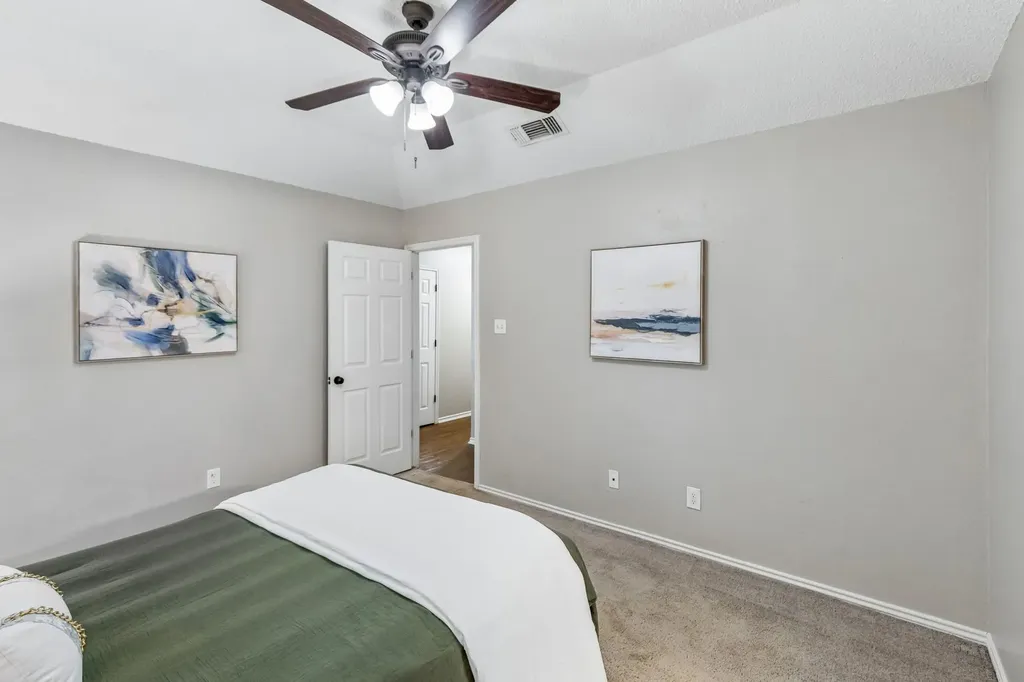 6308 Hunters Glen Drive Watauga TX 76148