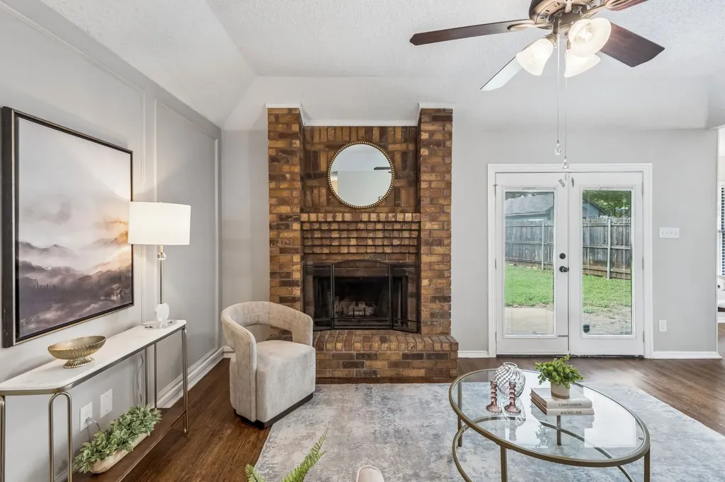 6308 Hunters Glen Drive Watauga TX 76148