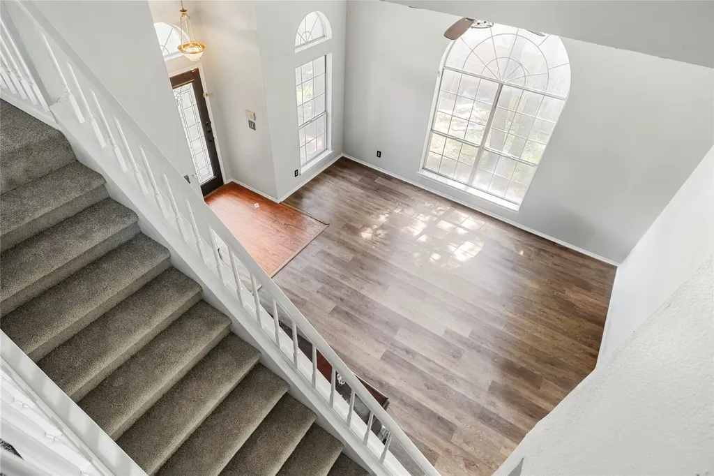 5112 Oak Gate Court Arlington TX 76016